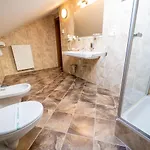 Kiska 4*